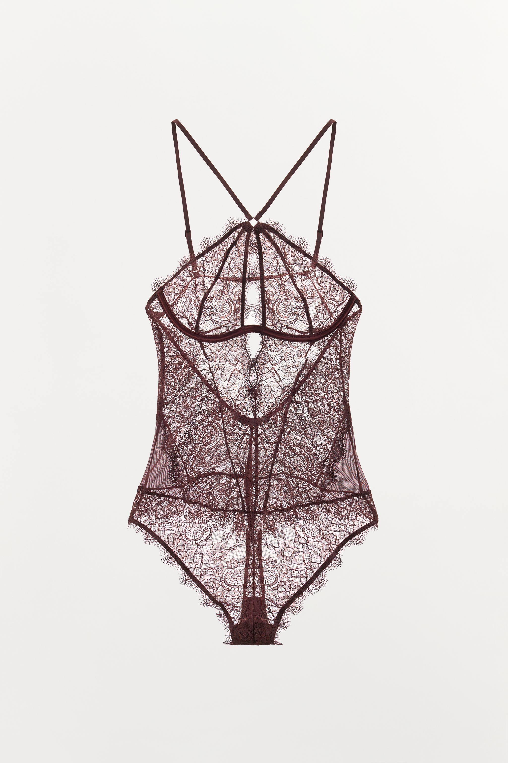 BODY HALTER EN DENTELLE