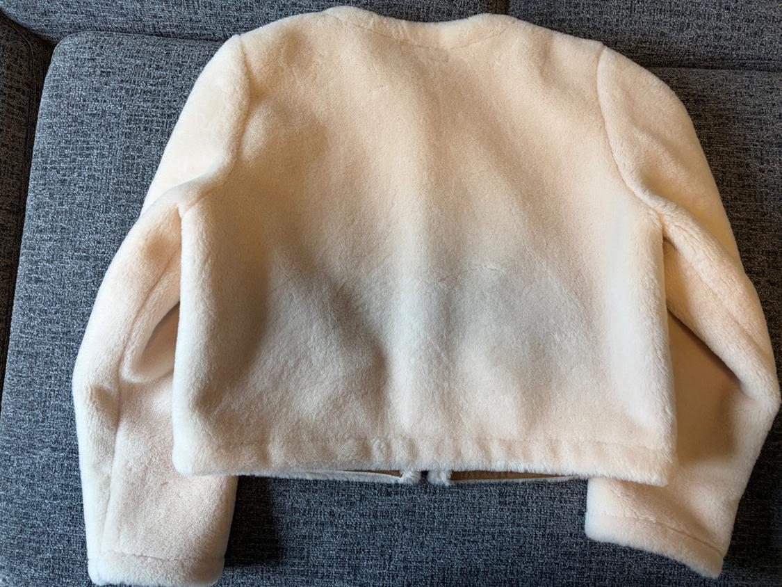 CHAQUETA EFECTO PELO ALAMARES - Image 2