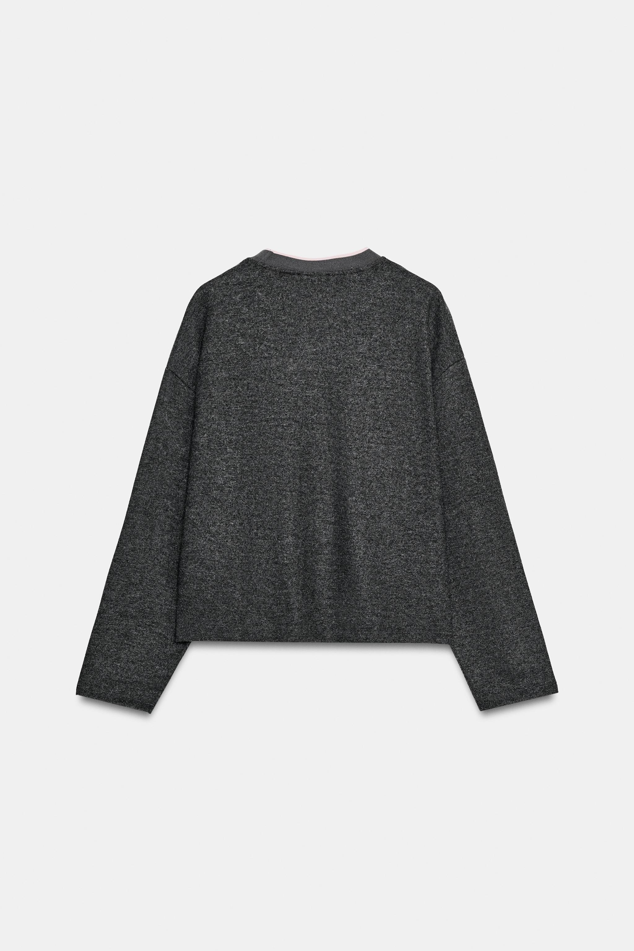 SOFT CONTRAST-STRIPE SWEATSHIRT