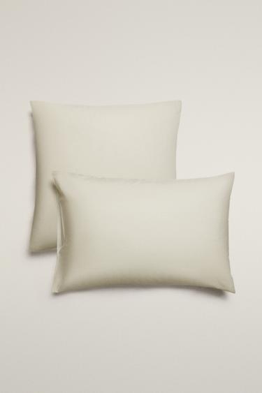REVERSIBLE COTTON PERCALE PILLOWCASE - Ecru by Zara - Image 0
