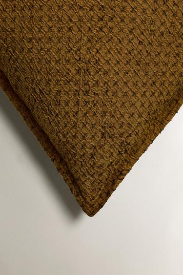 HOUSSE DE COUSSIN CROIX - Moutarde de Zara - Image 1