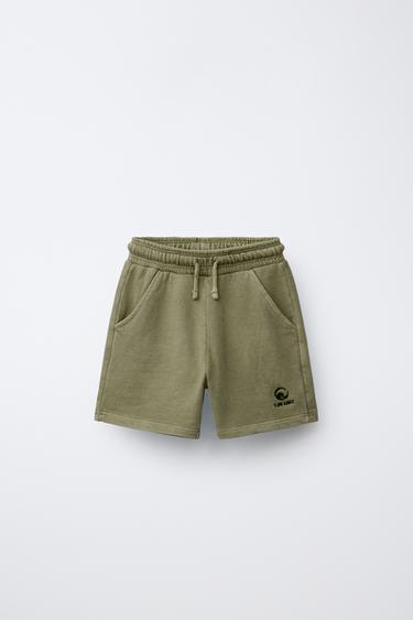 BERMUDA EN MOLLETON TEINT SUR PIÈCE BRODÉE - Kaki de Zara