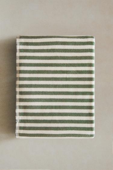 BATH TOWEL WITH COLOURED STRIPES - Blue / Green by Zara
