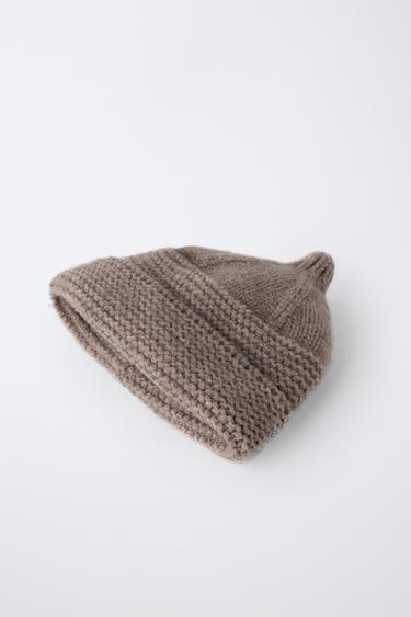 CHUNKY KNIT POINT BEANIE — taupe brown 2
