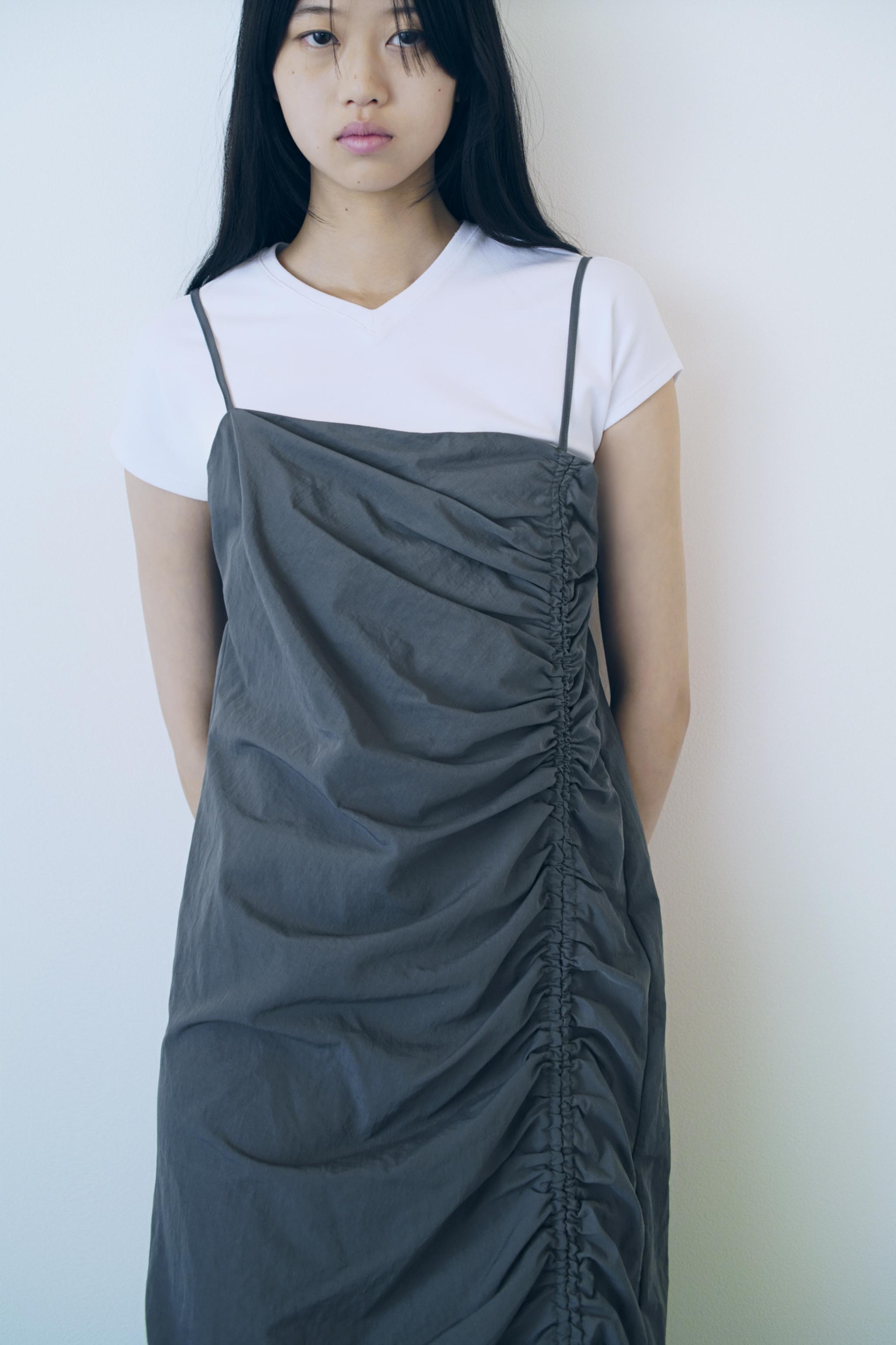 ★ZARA★ドレープ入り*ナイロンワンピース ダークグレー ドレープ入りナイロンワンピース - ダークグレー | ZARA Japan