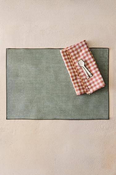 RESIN-COATED PLACEMAT WITH OVERLOCK - Green by Zara