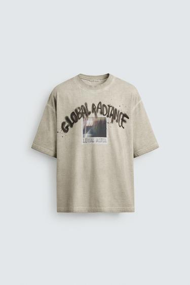 CAMISETA ESTAMPADO GRAFFITI - verde lavado de Zara