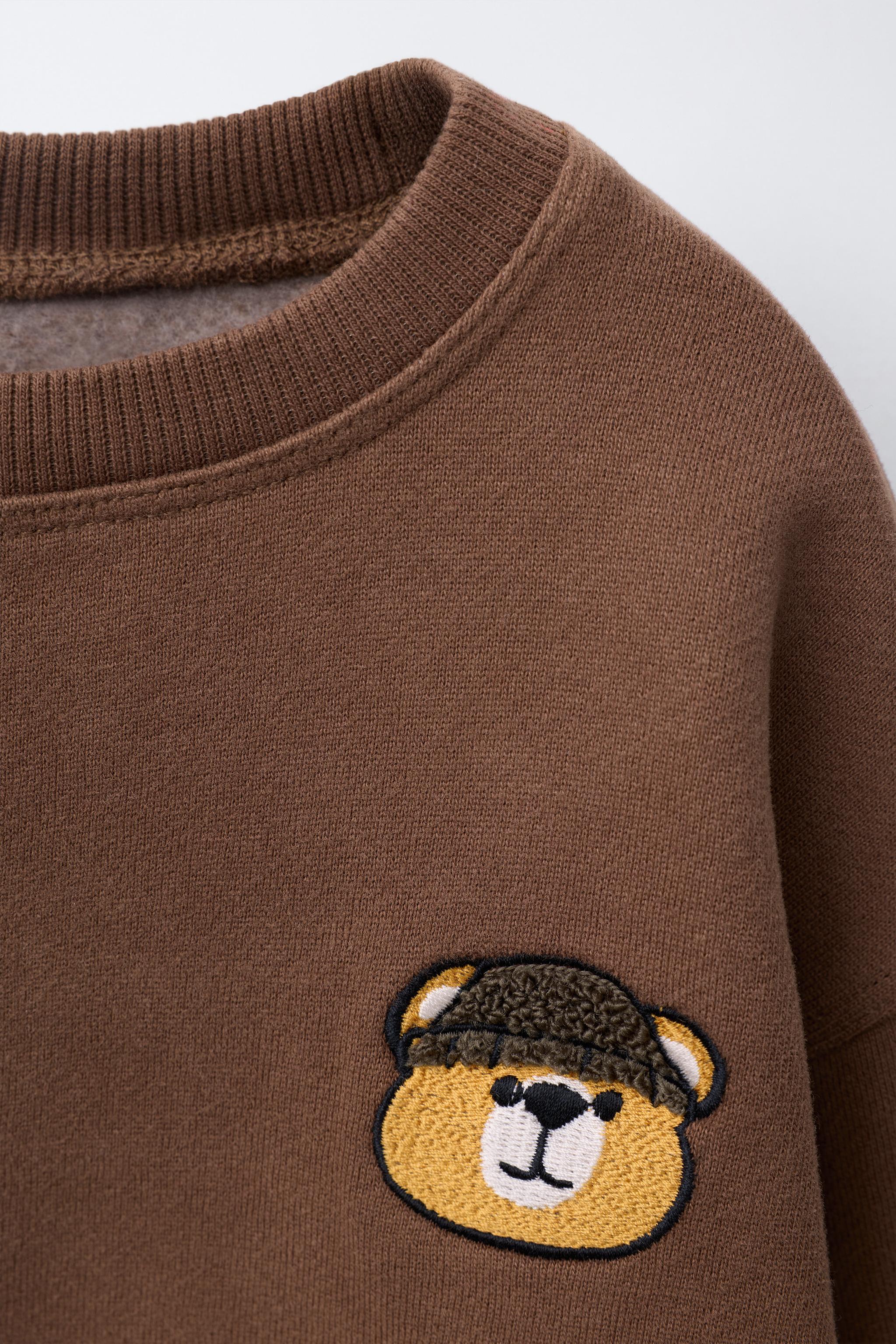 EMBROIDERED BEAR SWEATSHIRT