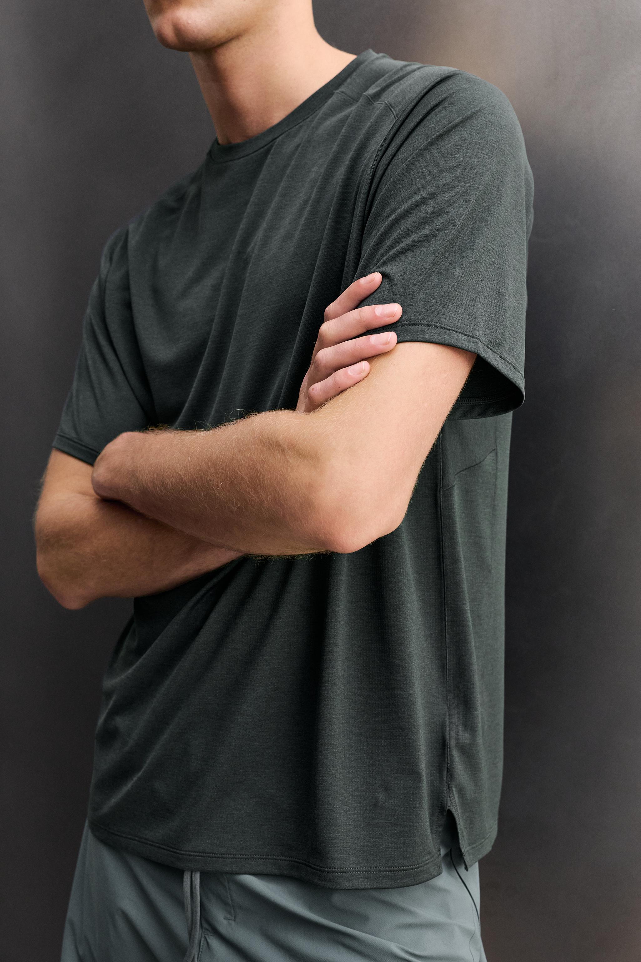 T-SHIRT TECHNIQUE STRUCTURÉ