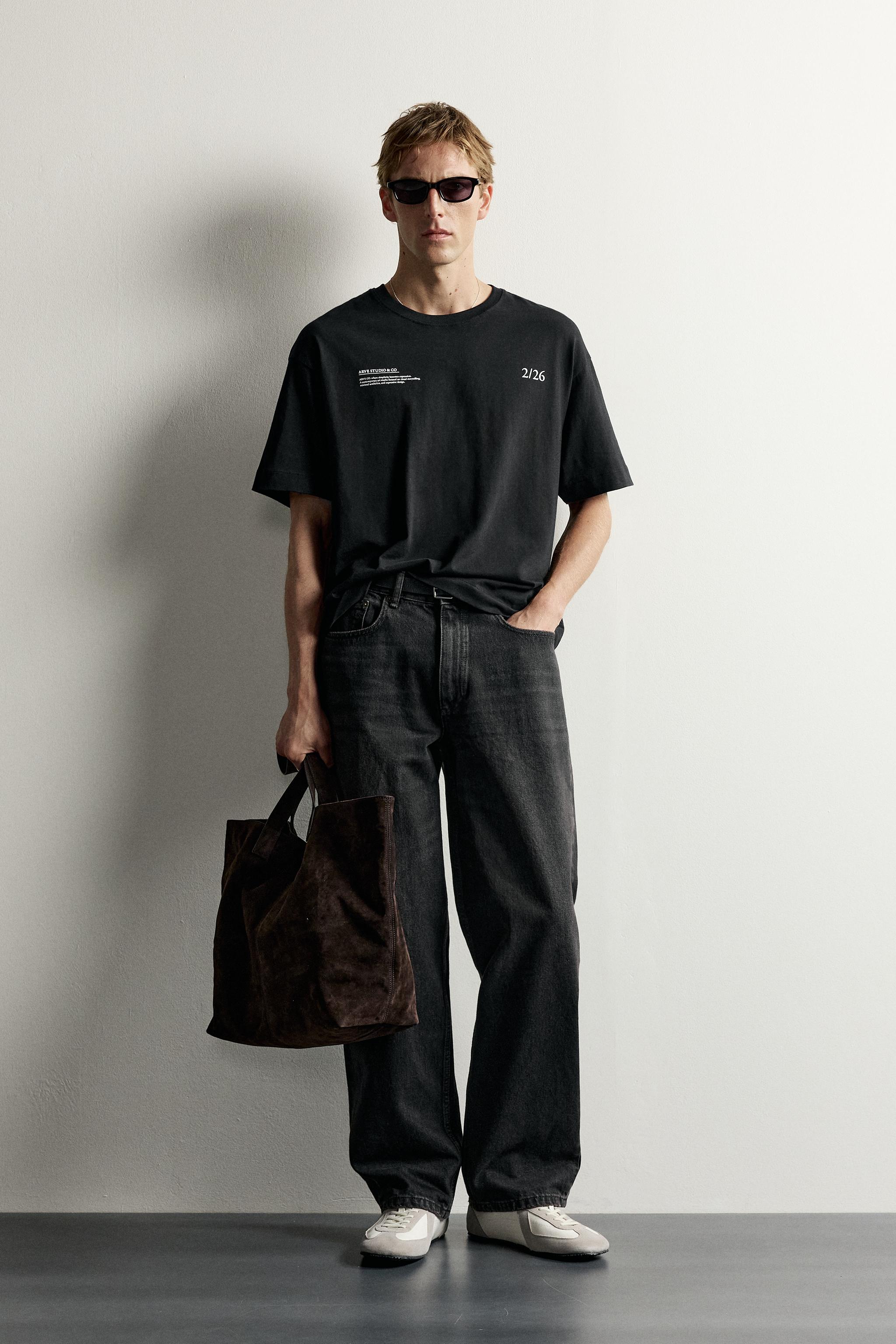 RELAXED-FIT EMBROIDERED T-SHIRT — Black