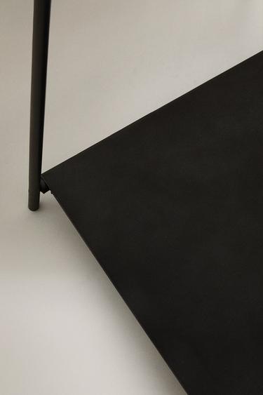 PORTANT DE VÊTEMENTS MÉTAL AVEC BASE - Noir de Zara - Image 4