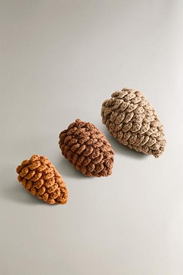 PACK OF PINEAPPLE PET TOYS (PACK OF 3) - Brown by Zara - Image 1
