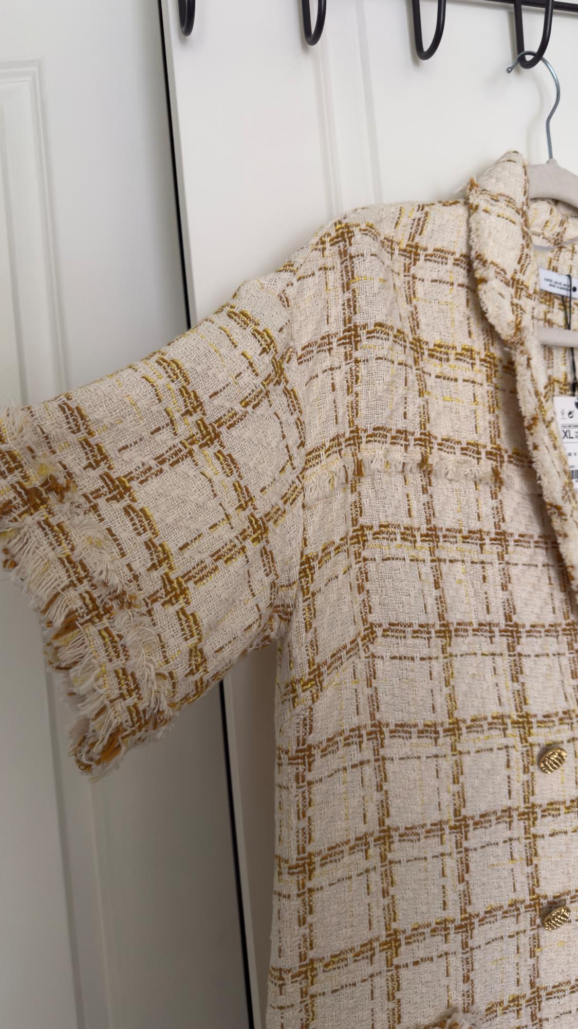 GOLD BUTTON DRESS - Image 5