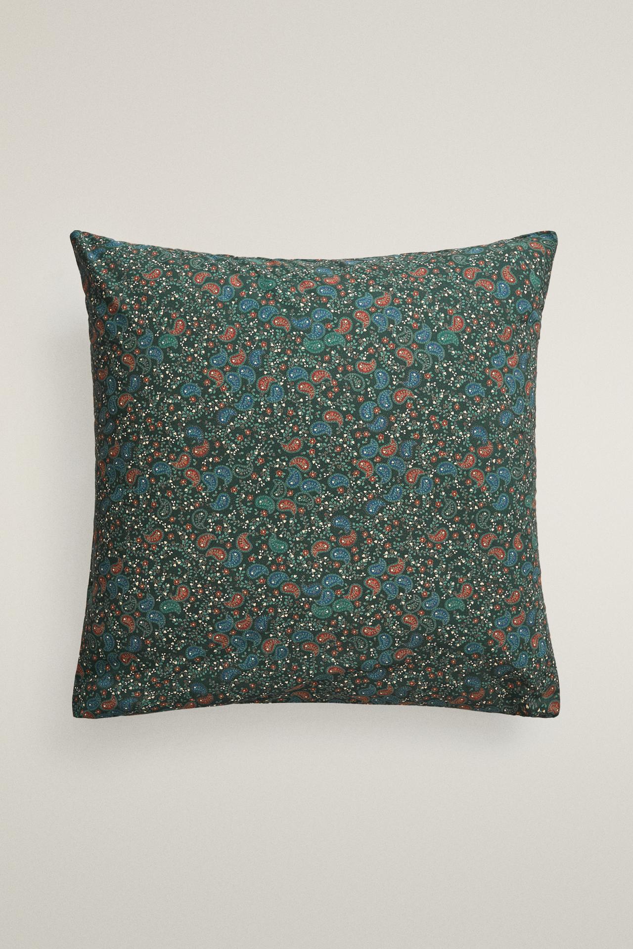 KIDS PAISLEY CHRISTMAS COTTON PILLOWCASE (300 THREAD COUNT) — Dark green