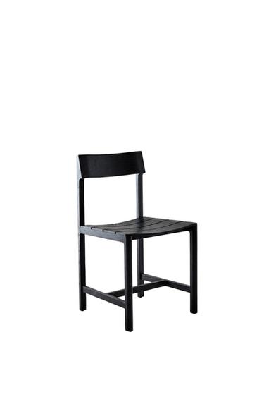 CHAIR 04 – Fekete a ZARA-tól