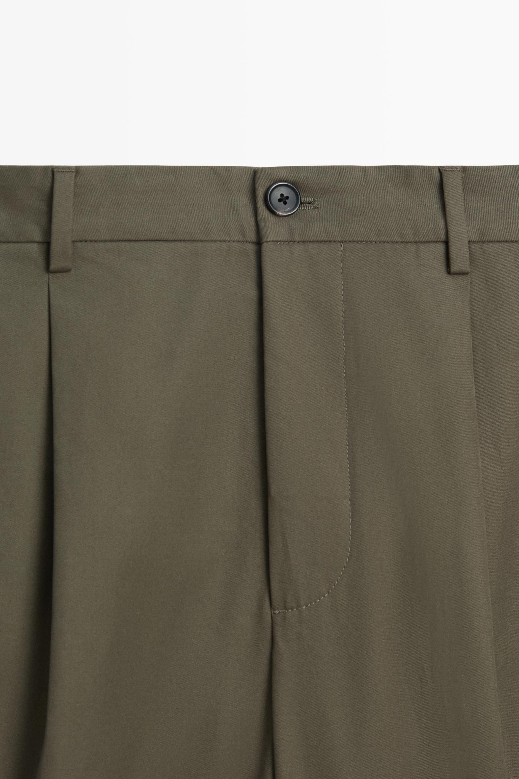 100% cotton pants with double pleats