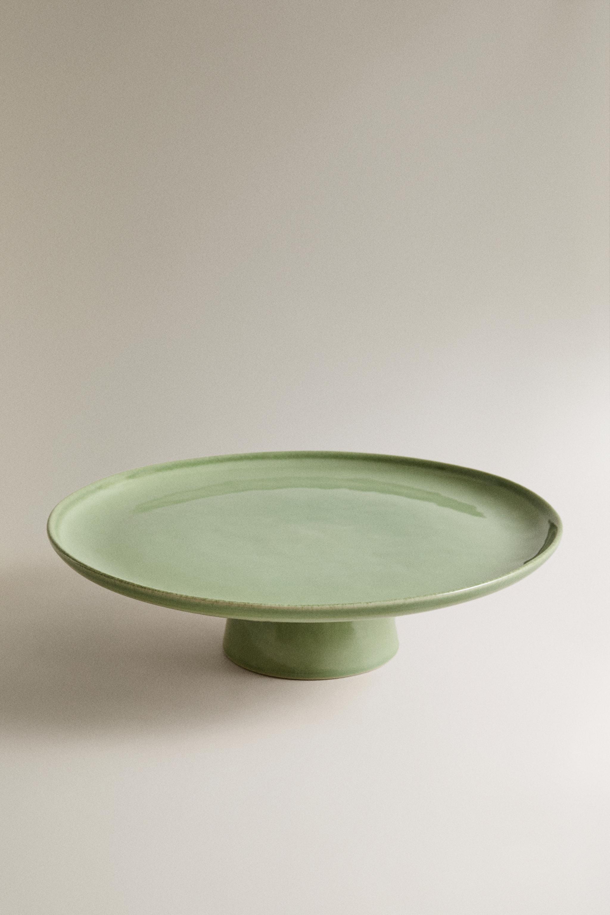 STONEWARE CAKE DISH — Green