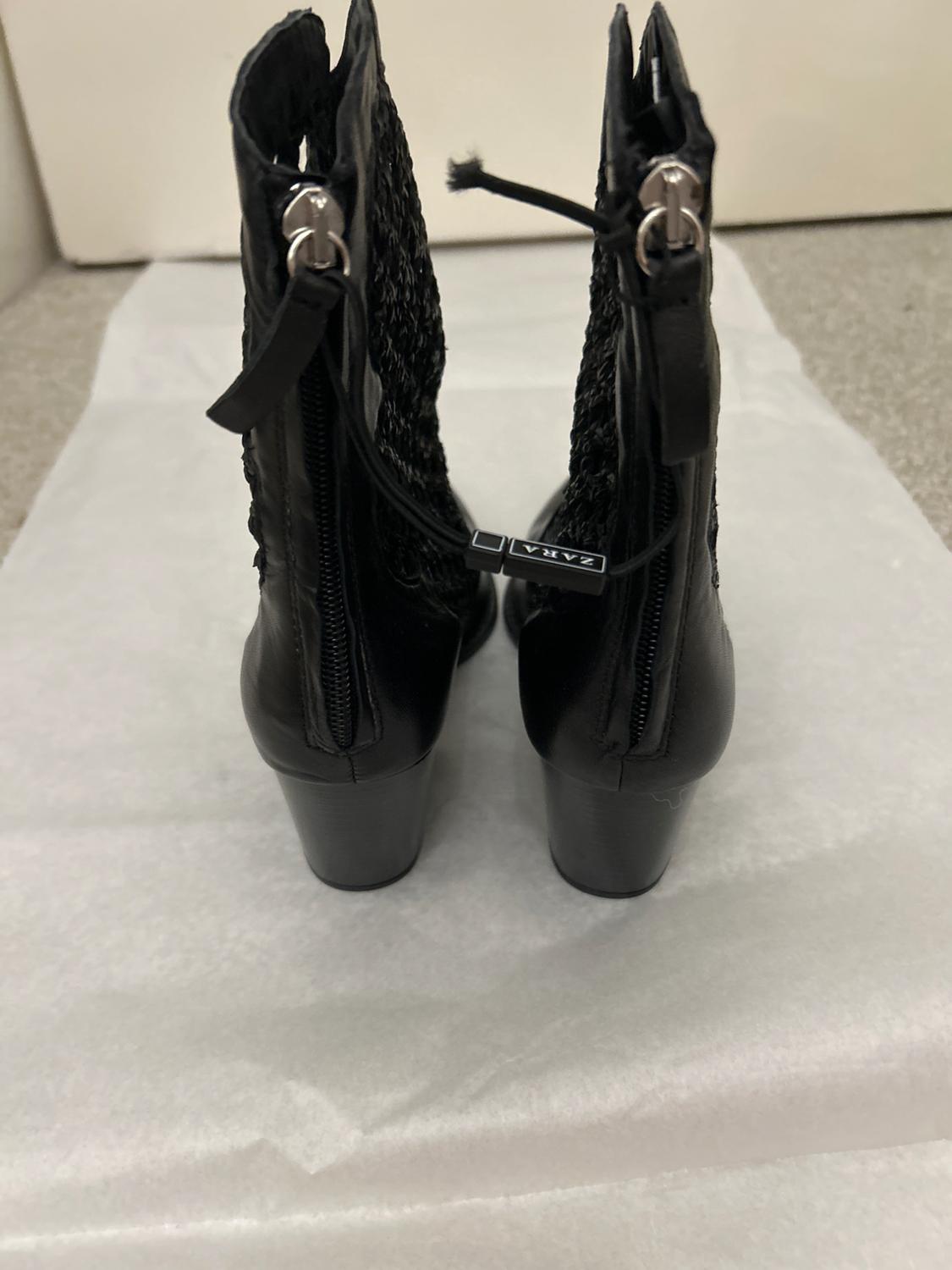 BLACK BRAIDED ANKLE BOOTS - Image 2