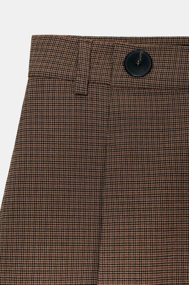 SHORT À PLIS ET BOUTONS - Kaki de Zara - Image 7