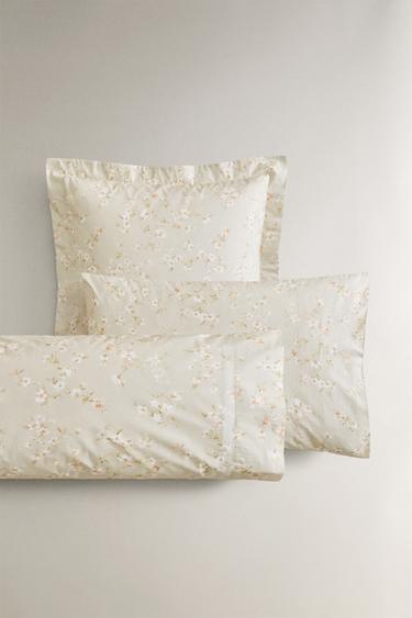 FLORAL PRINT PILLOWCASE - Green by Zara - Image 0