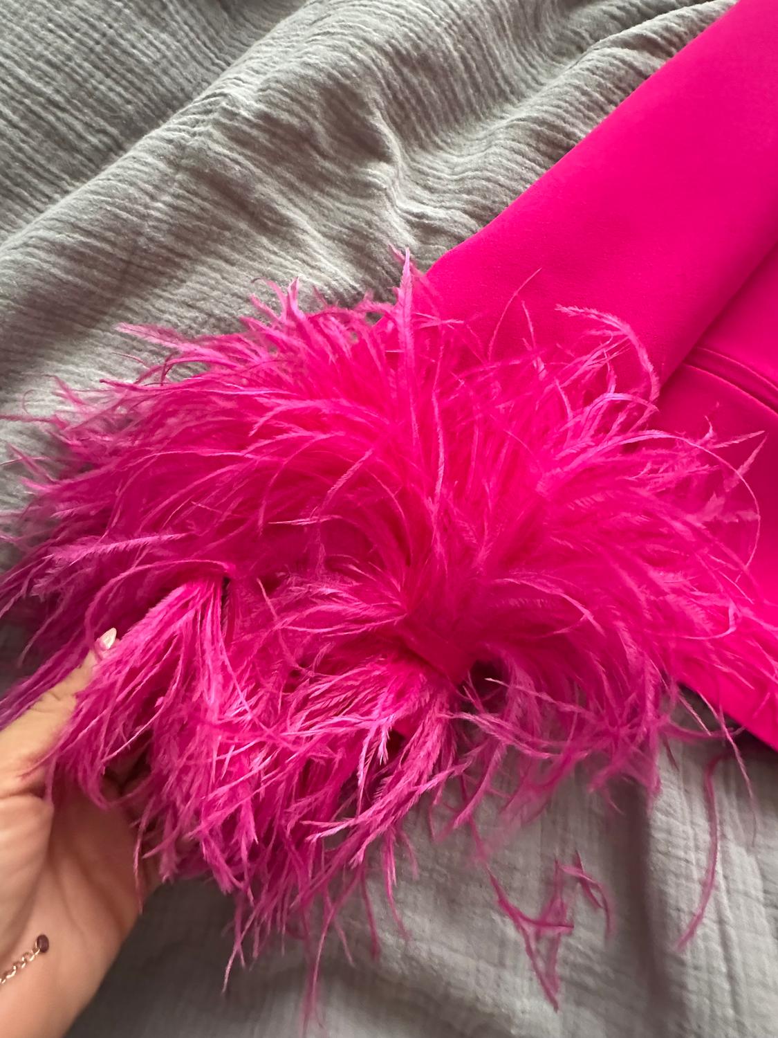 CROPPED BLAZER WITH FEATHERS - Image 2