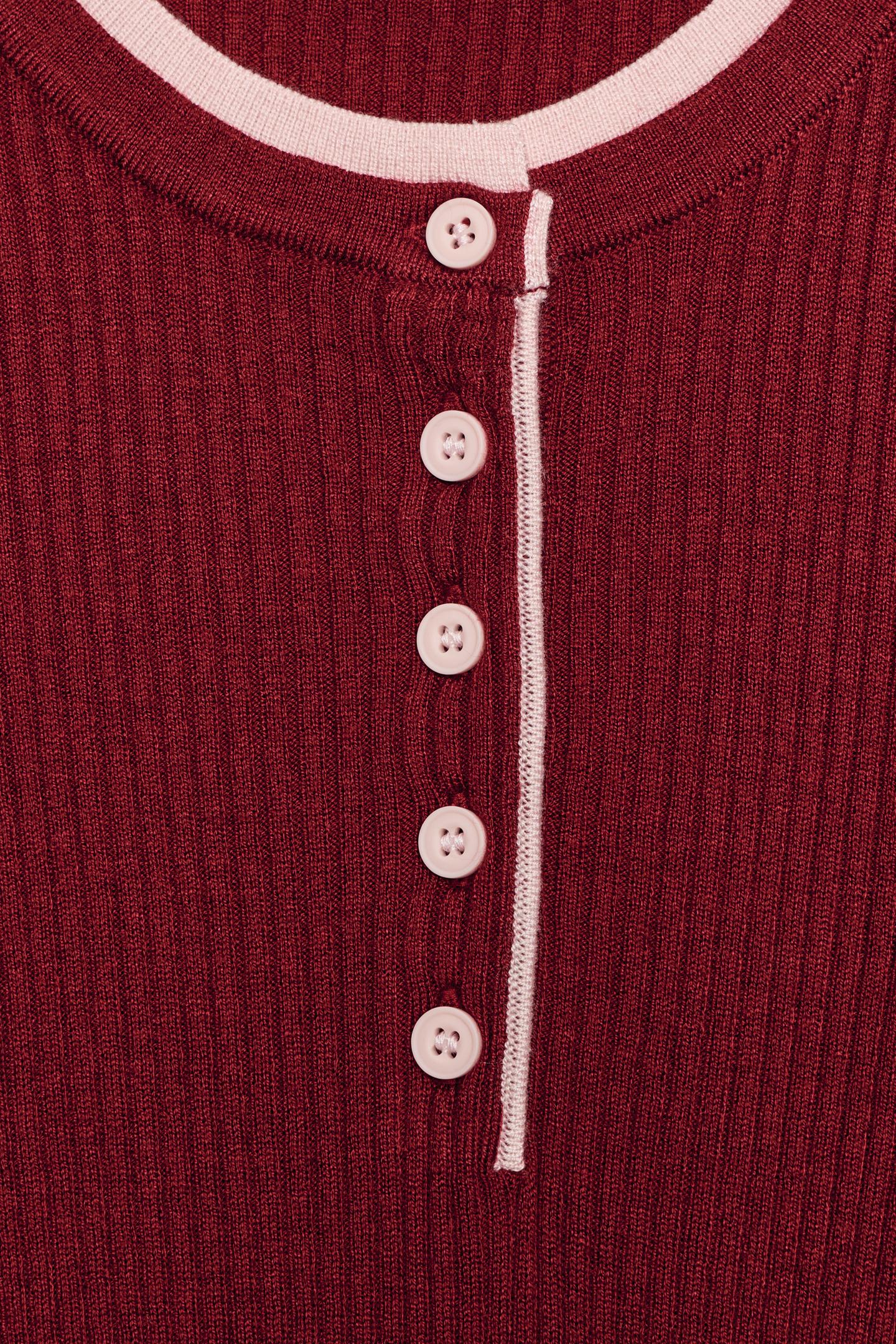 Женский топ Zara Contrast Layered Henley Top, цвет: Тёмно-бордовый — фото 8