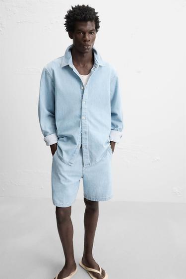 SHORTS DENIM - Azul cielo de Zara