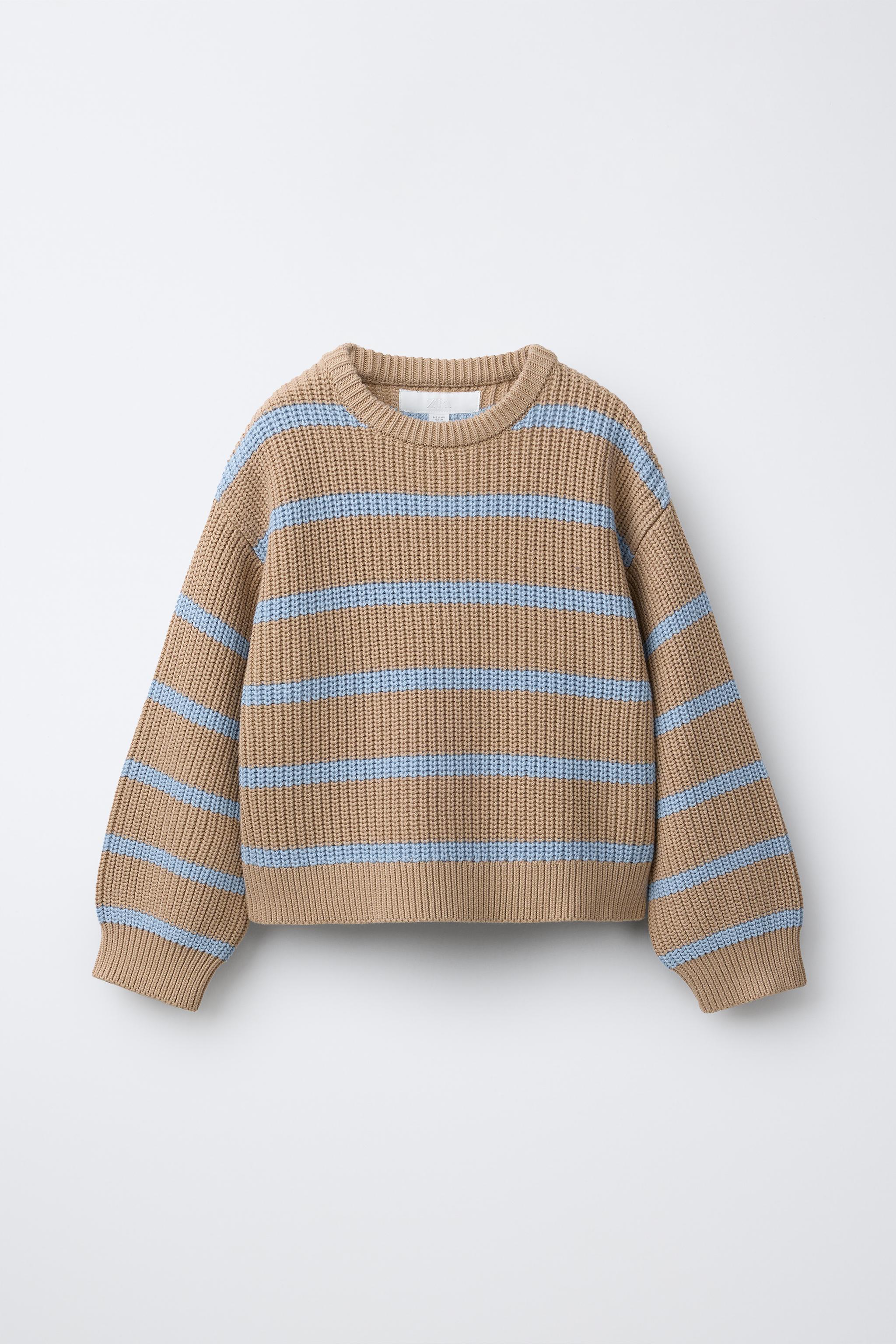 PULL EN MAILLE À RAYURES