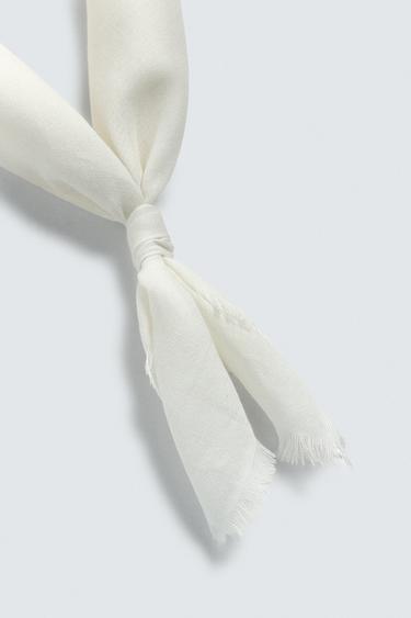 FOULARD LÉGER EN COTON - Écru de Zara - Image 2