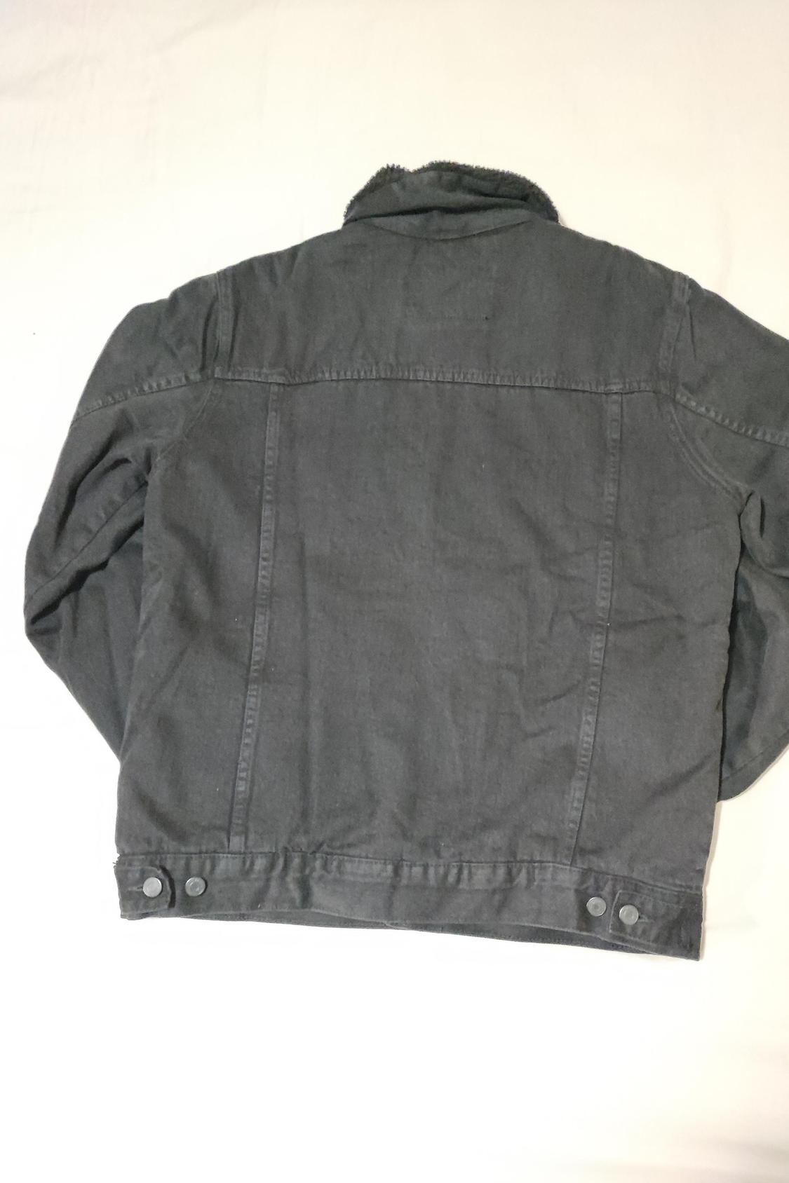DENIM JACKET WITH FAUX SHEARLING - Image 2
