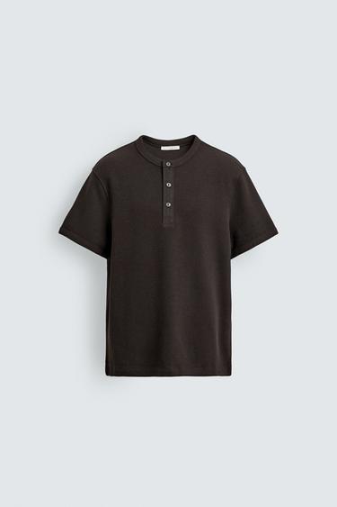 TEXTURED HENLEY COLLAR T-SHIRT - Chocolate by Zara