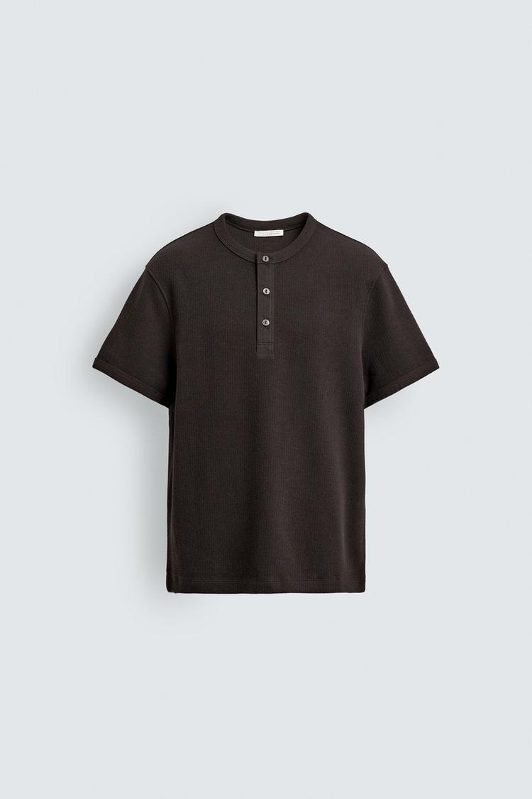 ZARA TEXTURED HENLEY COLLAR T-SHIRT