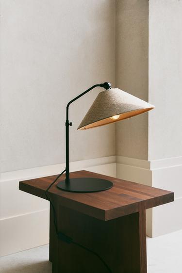 TABLE LAMP WITH METAL BASE - Light beige by Zara