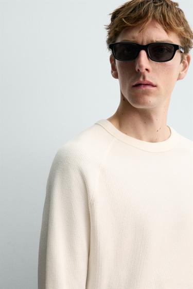 T-SHIRT STRUCTURE WAFFLE AARON LEVINE X ZARA - Écru de Zara - Image 5