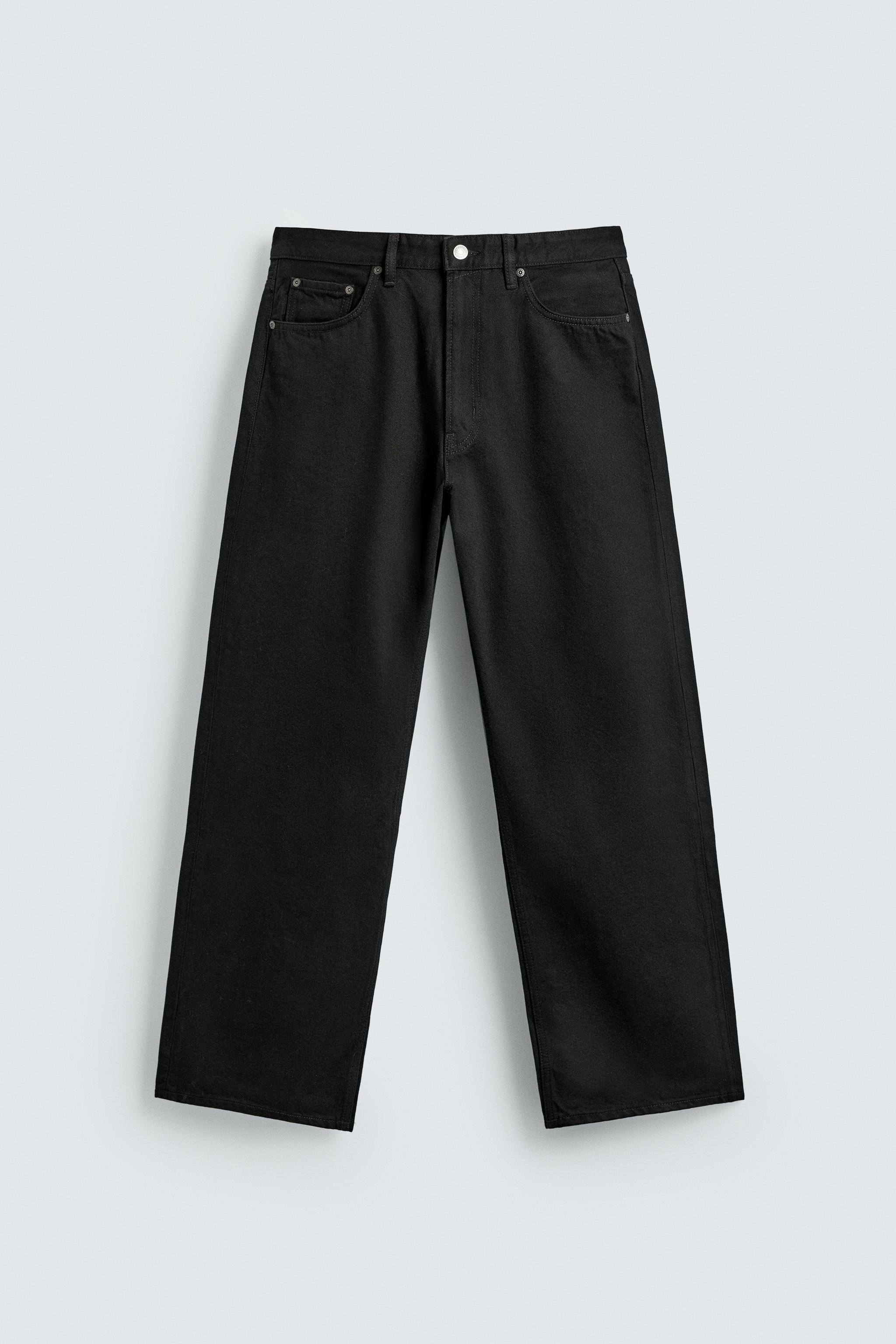 LOOSE FIT JEANS