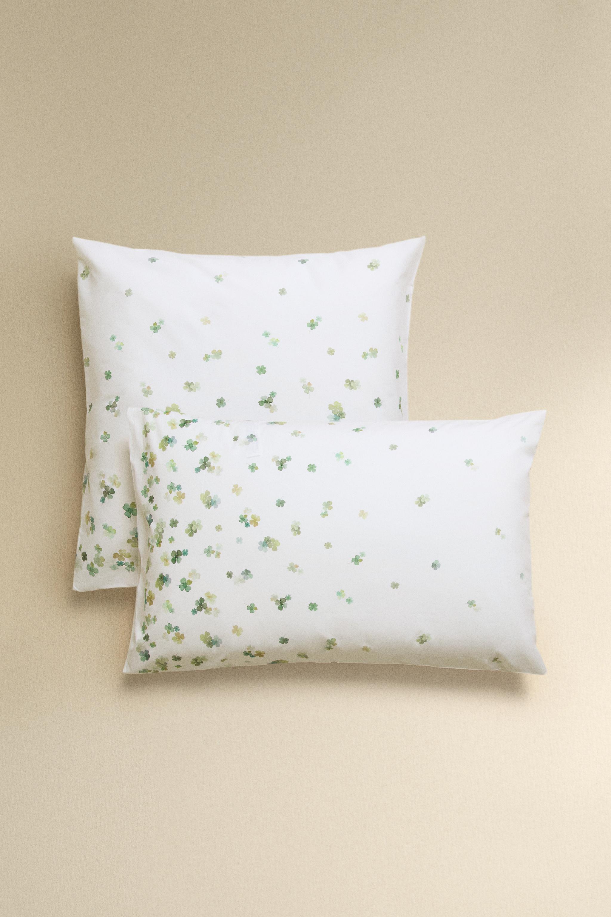 PERCALE COTTON PILLOWCASE WITH CLOVER DESIGN