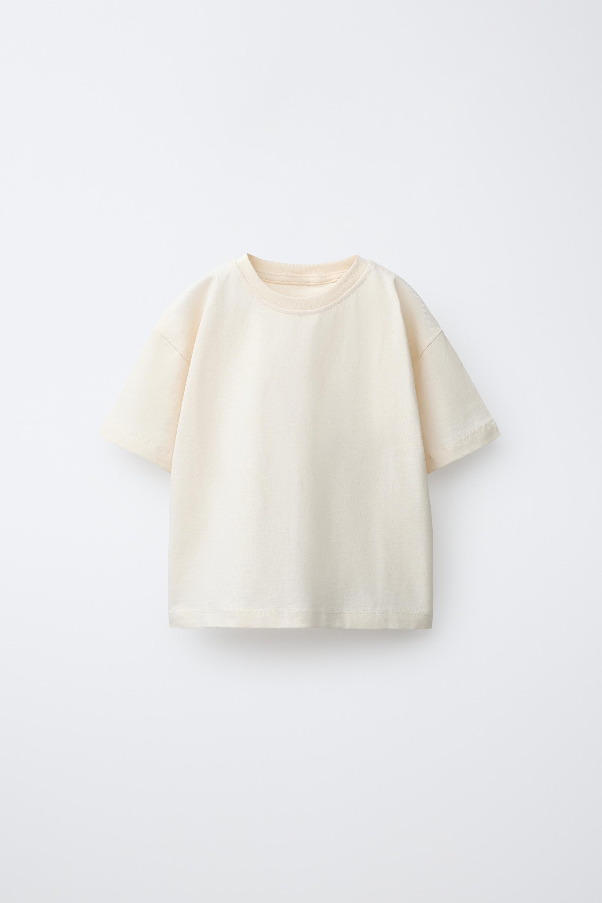 LOT DE TROIS HAUTS UNIS