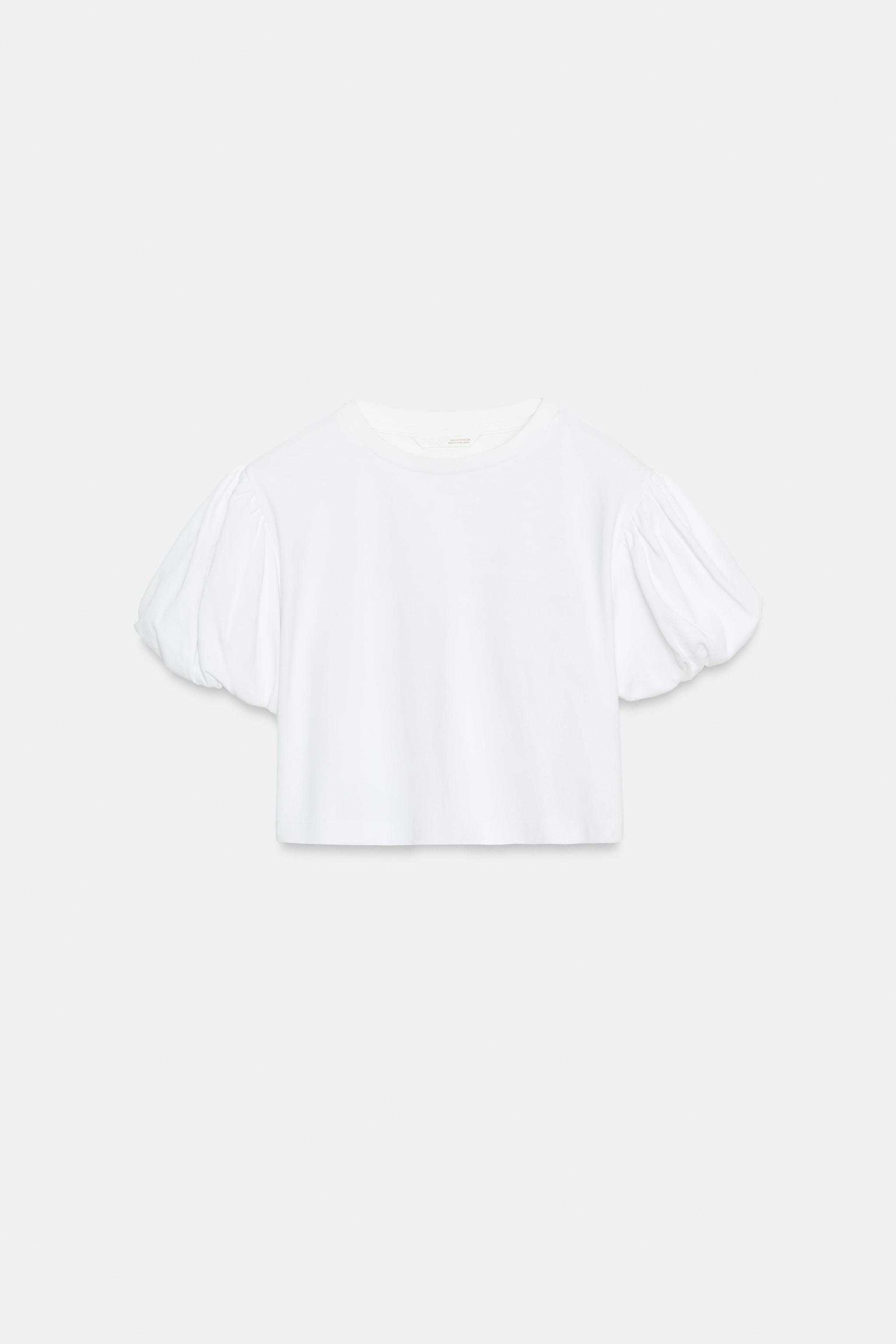 T-SHIRT COURT À MANCHES AMPLES