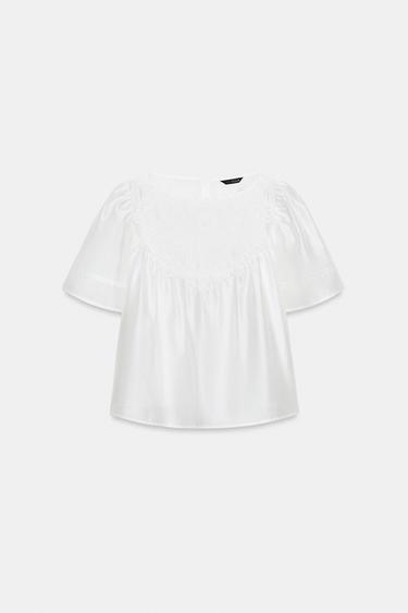 刺繍入りショートスリーブブラウスホワイトZaraの刺繍入りショートスリーブブラウス - ホワイト 