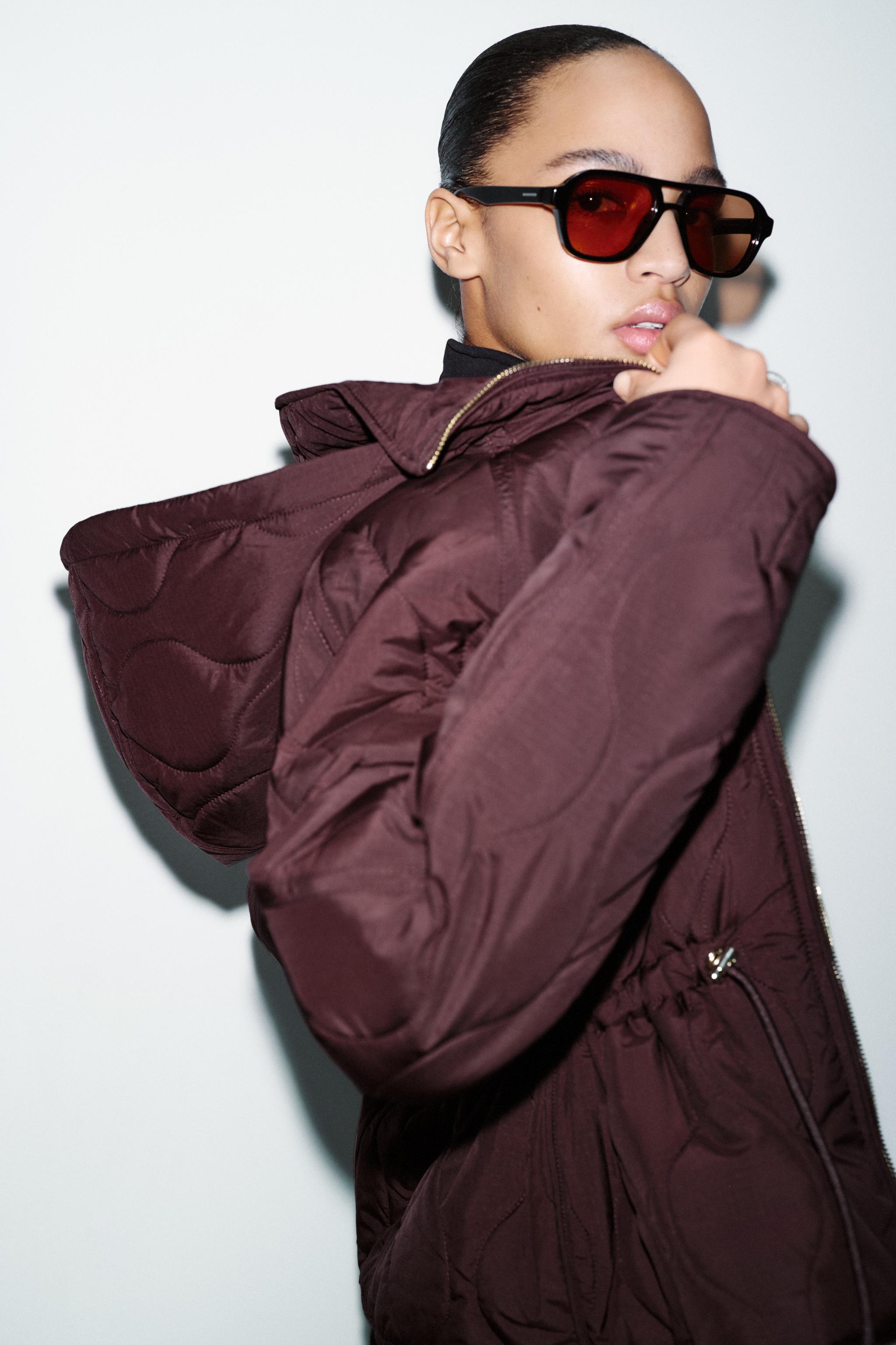 BLOUSON REMBOURRÉ À CAPUCHE