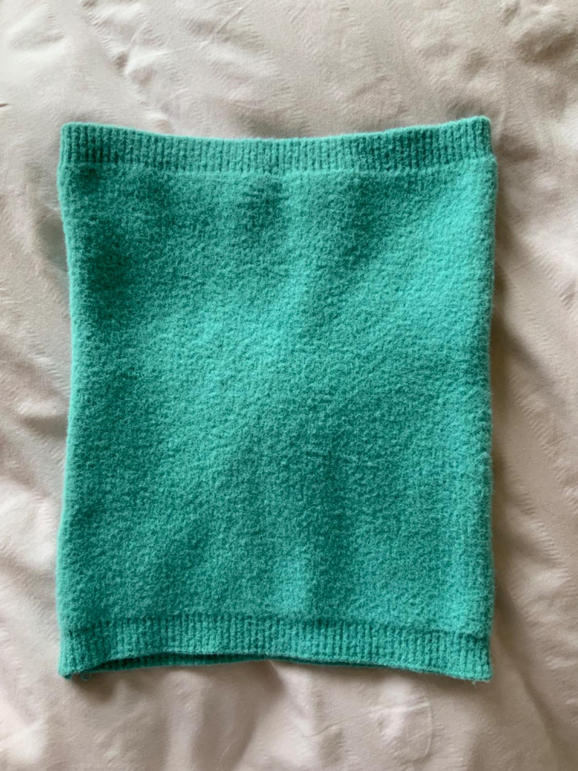 KNIT BANDEAU TOP