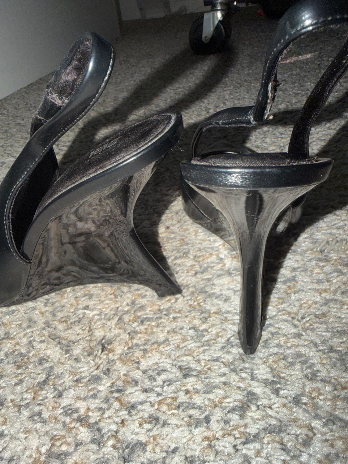 BLACK PUMPS - Image 2