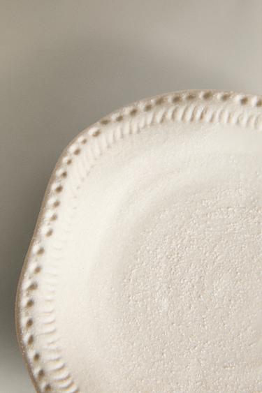 DECORATIVE IRREGULAR TRAY - Ecru by Zara - Image 3