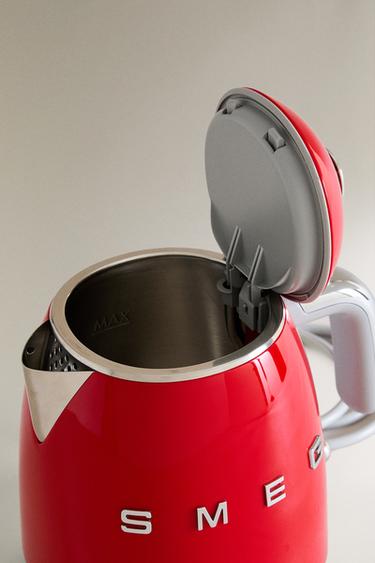 SMALL STEEL SMEG KETTLE - Red by Zara - Image 3