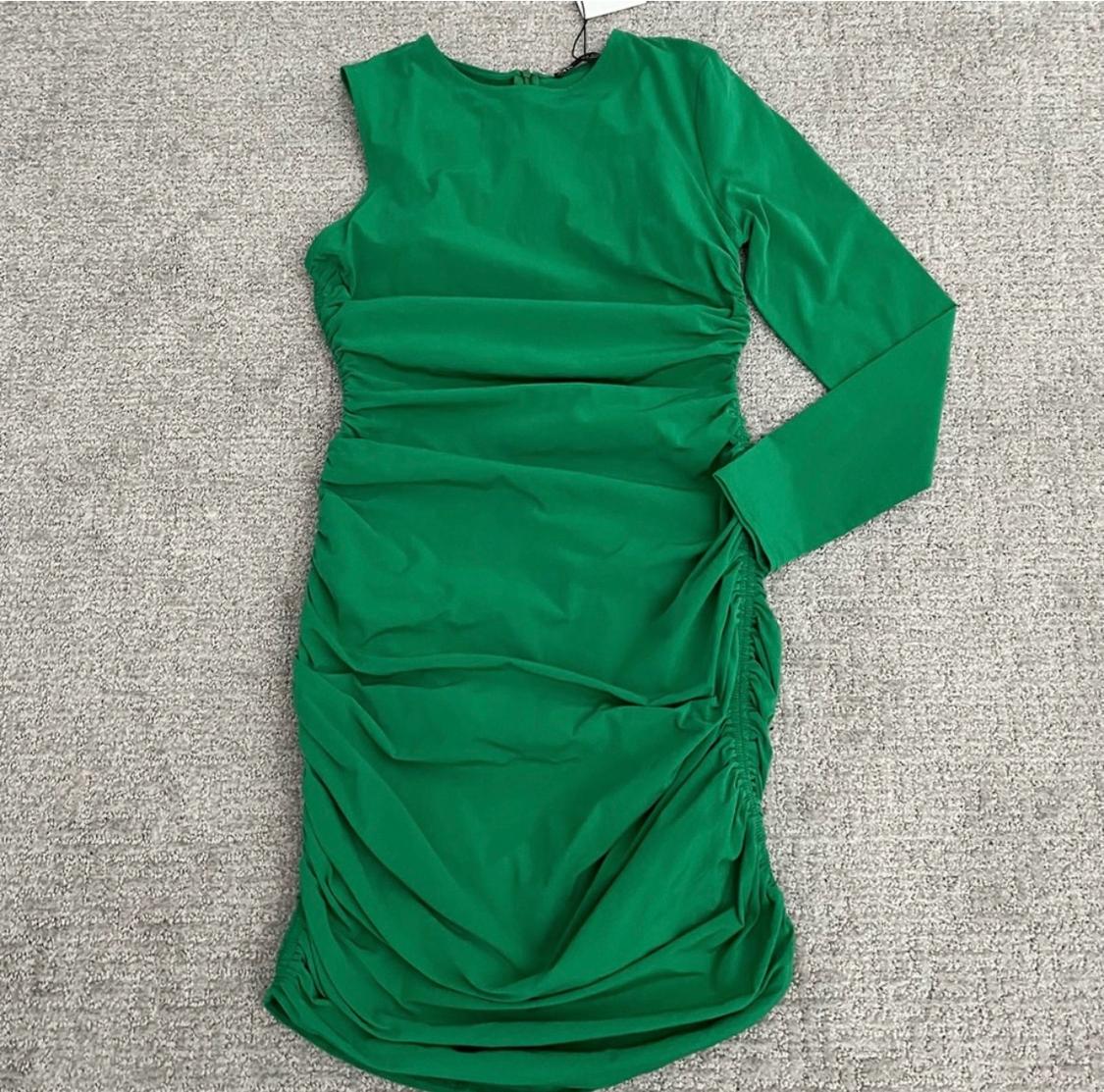 RUCHED ASYMMETRIC DRESS