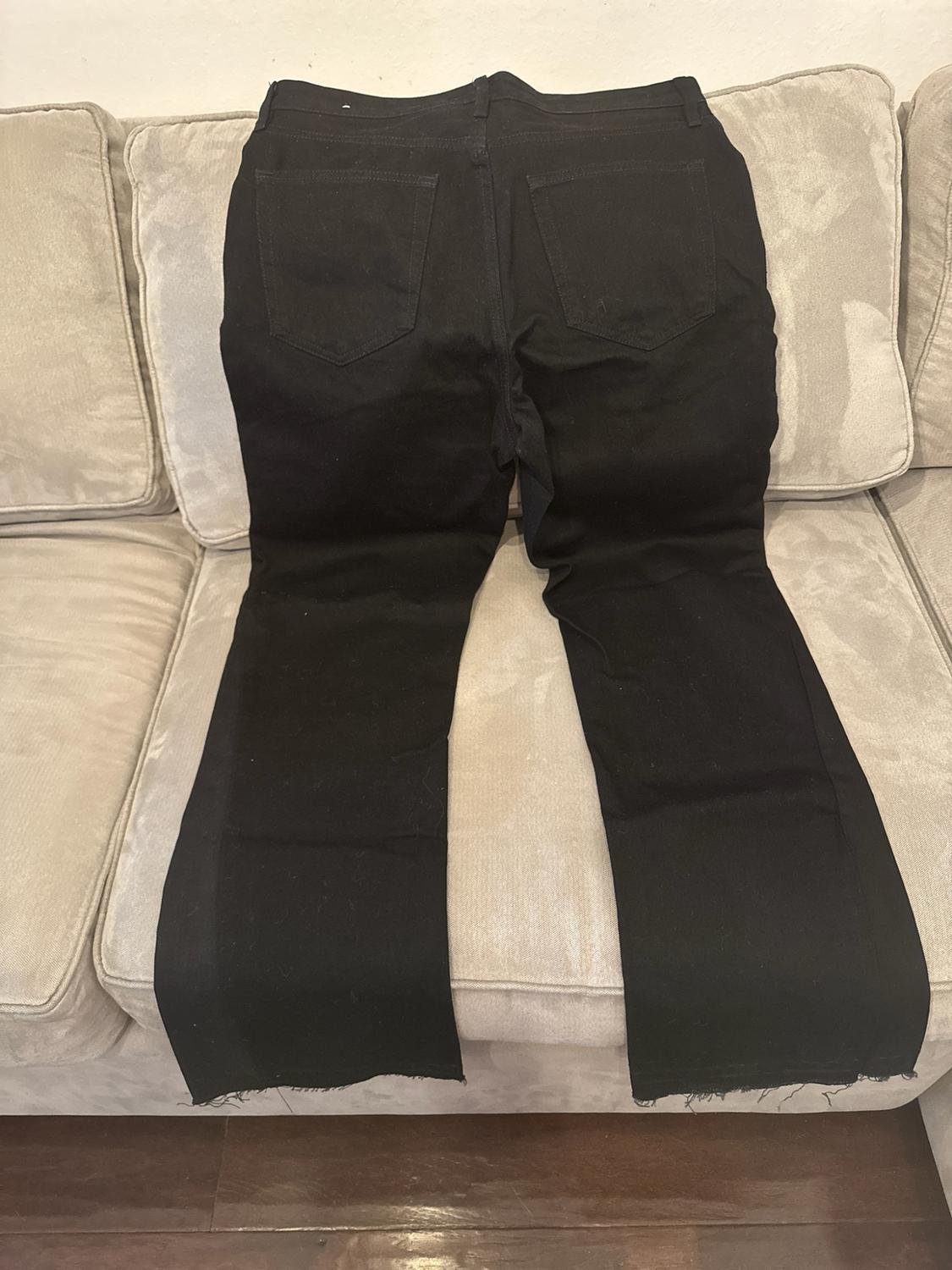 FLARE FIT JEANS - Image 2