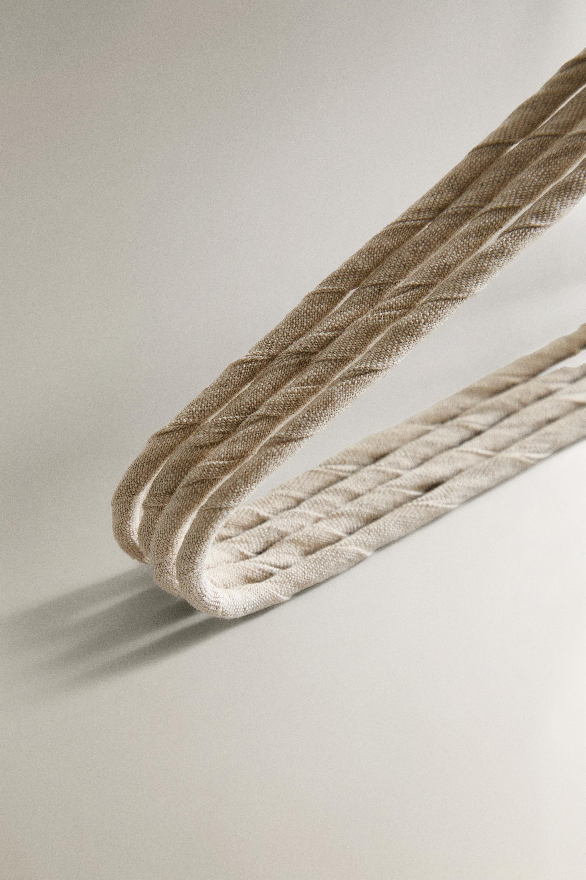 BEIGE COTTON AND LINEN HANGER (PACK OF 4)