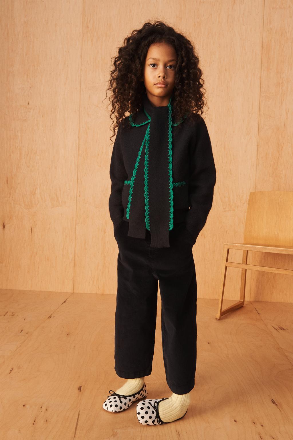 LIMITED EDITION 100% WOOL CROCHET KNIT SCARF