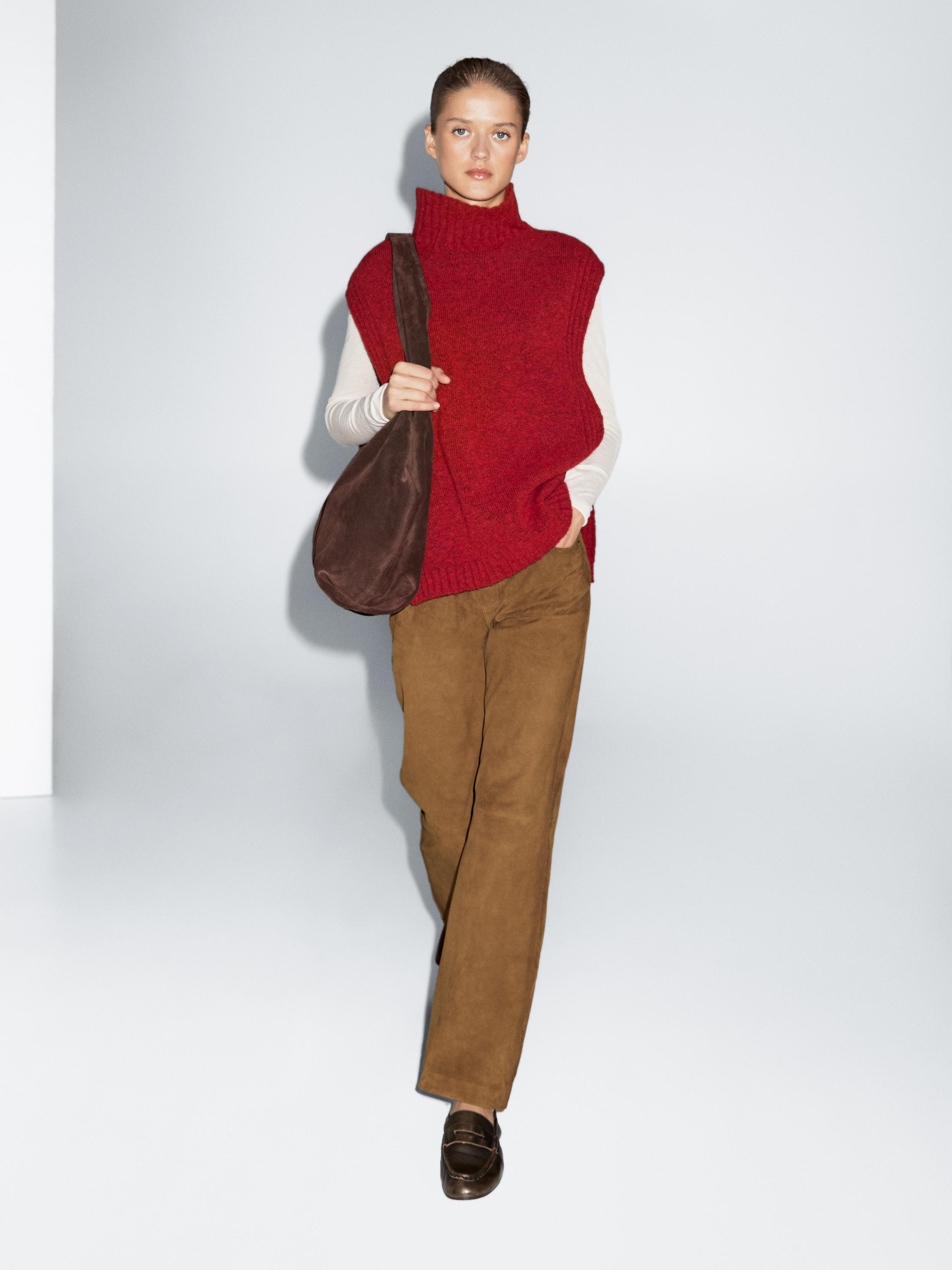 Pantalon droit en cuir finition daim