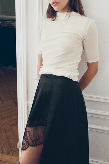 MIDI SKIRT WITH CREASED EFFECT AND LACE - Black by Zara